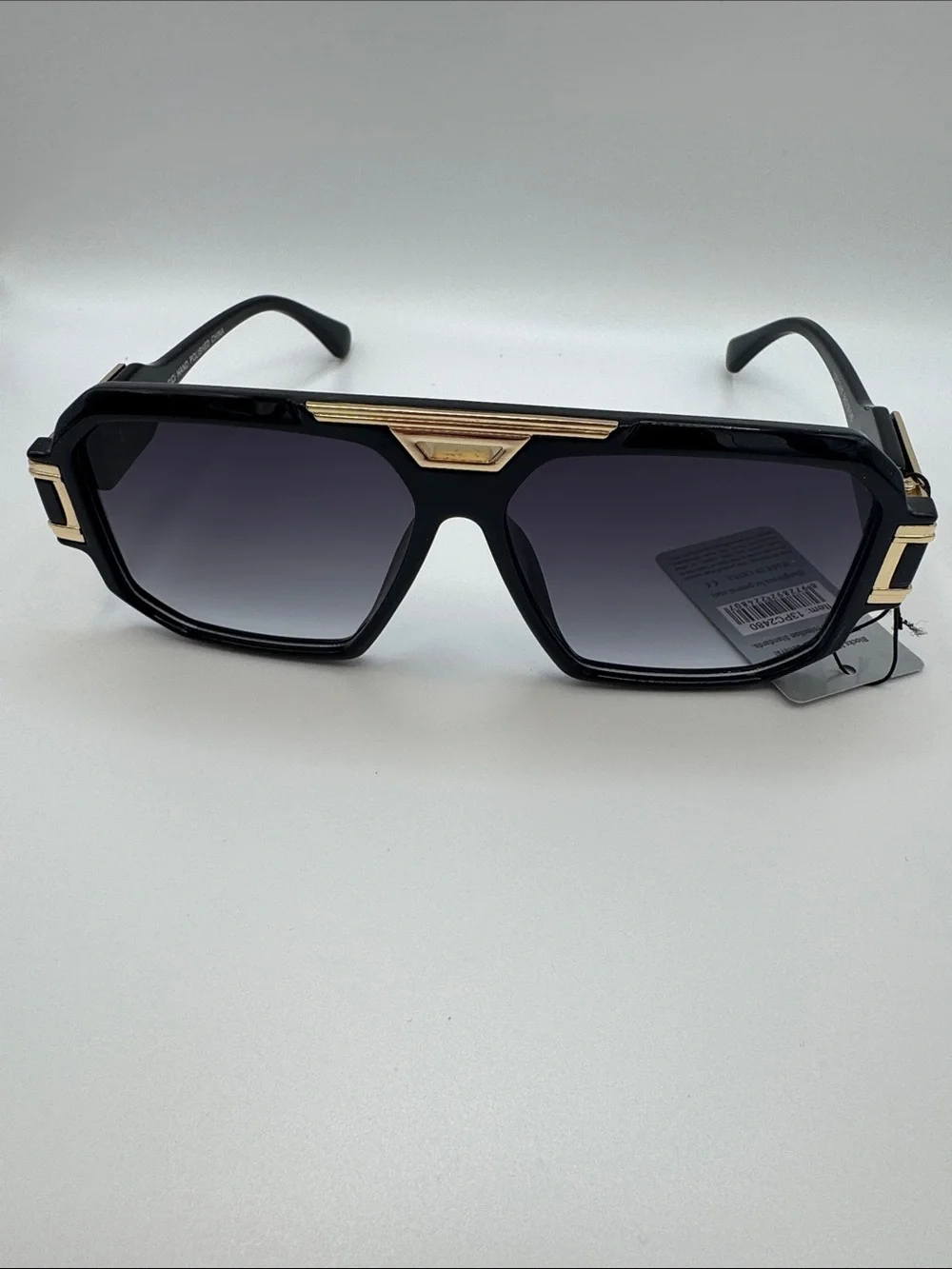 N/A stylish black